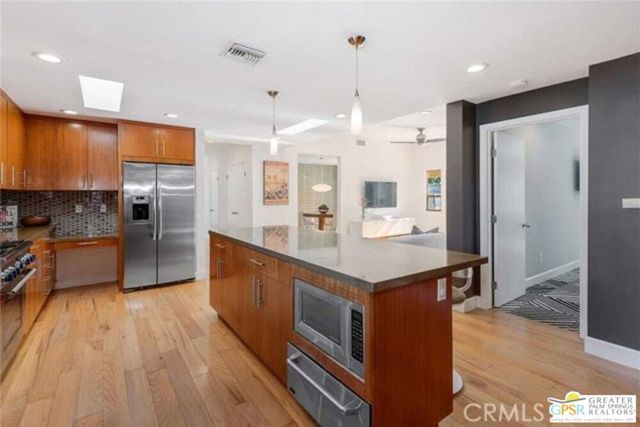 22526 Friar Street, Los Angeles, CA 91367