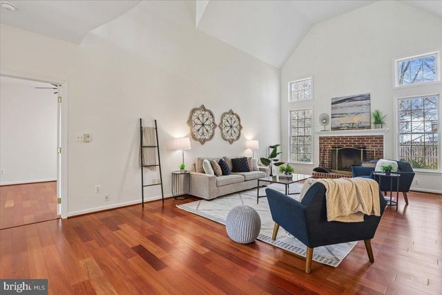 12756 ALDER WOODS DR, Fairfax, VA 22033