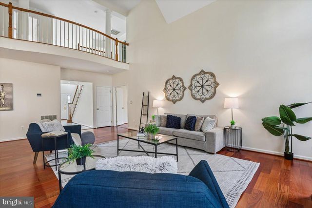 12756 ALDER WOODS DR, Fairfax, VA 22033