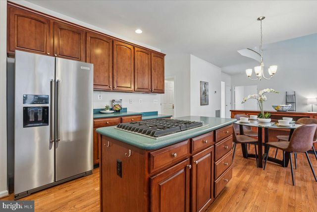 12756 ALDER WOODS DR, Fairfax, VA 22033