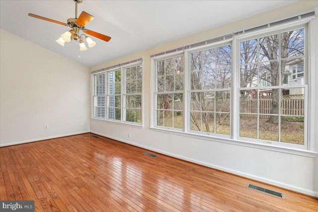 12756 ALDER WOODS DR, Fairfax, VA 22033