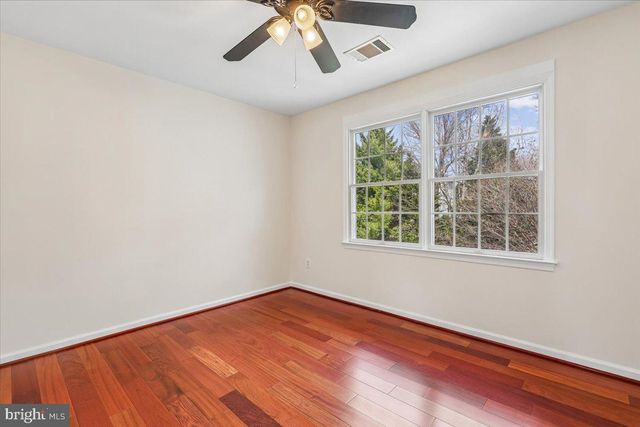 12756 ALDER WOODS DR, Fairfax, VA 22033