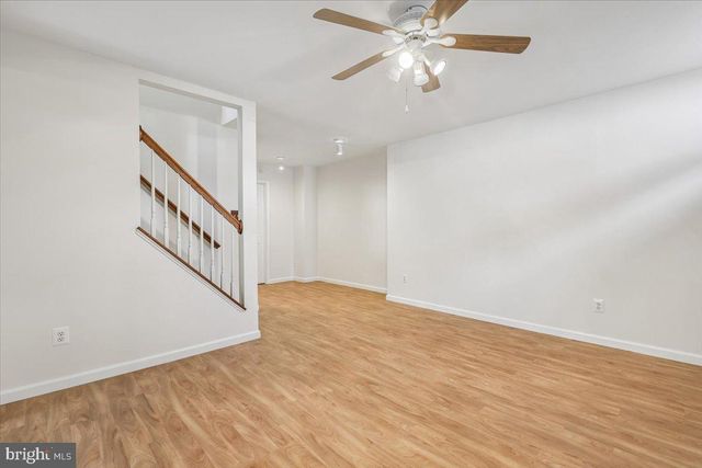 12756 ALDER WOODS DR, Fairfax, VA 22033