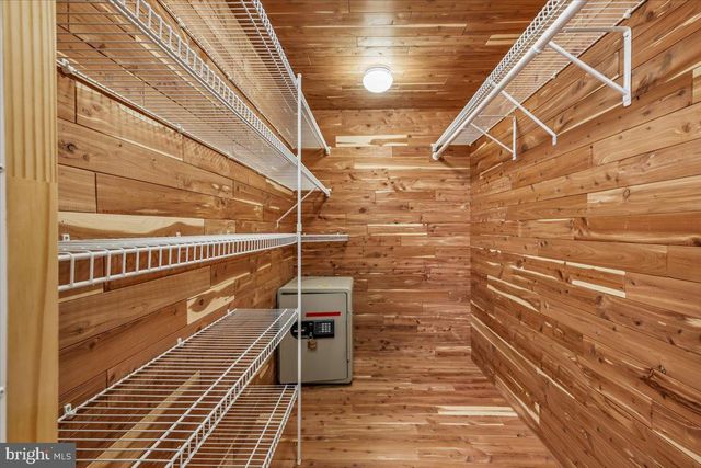 12756 ALDER WOODS DR, Fairfax, VA 22033