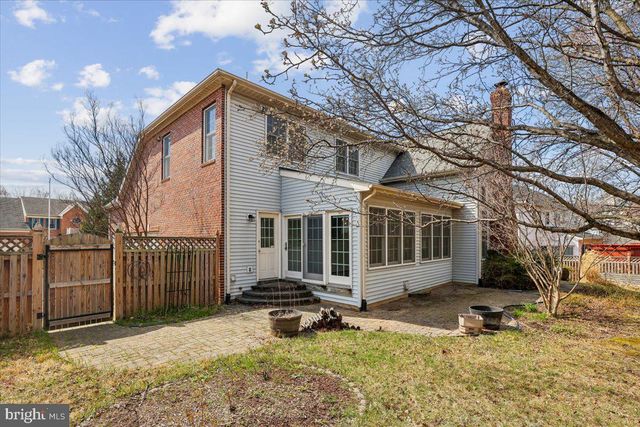 12756 ALDER WOODS DR, Fairfax, VA 22033