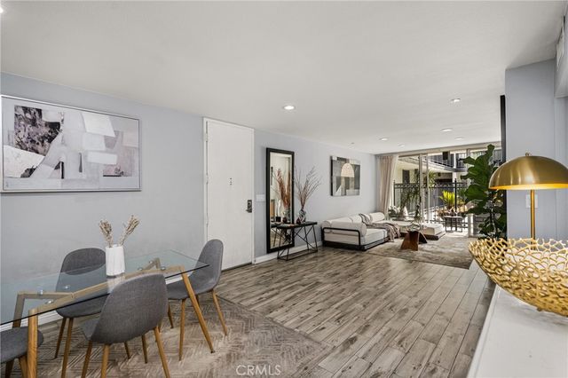1351 N Crescent Heights 114, West Hollywood, CA 90046