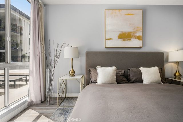 1351 N Crescent Heights 114, West Hollywood, CA 90046