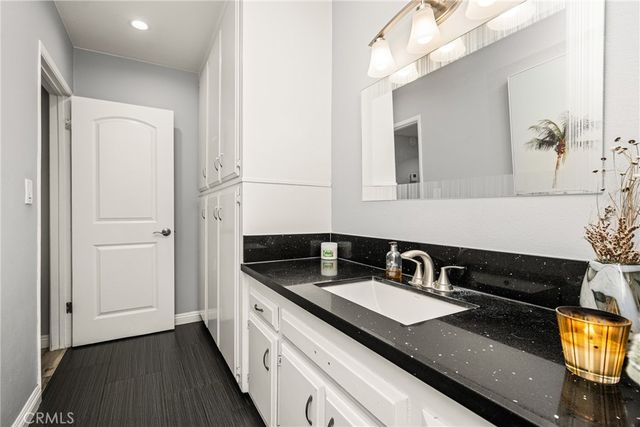 1351 N Crescent Heights 114, West Hollywood, CA 90046
