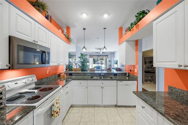 1898 Morning Sun LN C23, Naples, FL 34119