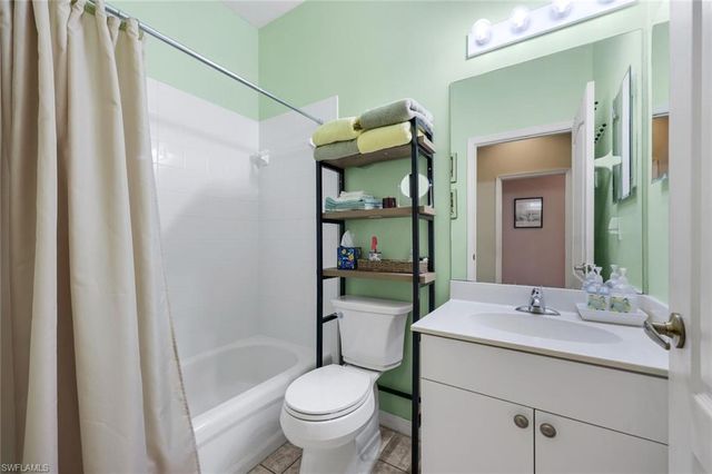 1898 Morning Sun LN C23, Naples, FL 34119