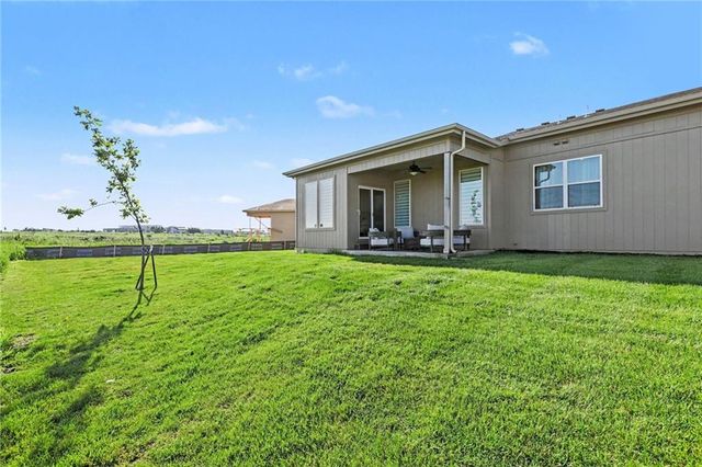 24956 W 94th Place, Lenexa, KS 66227