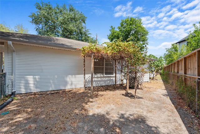 1510 Afton Street, Houston, TX 77055