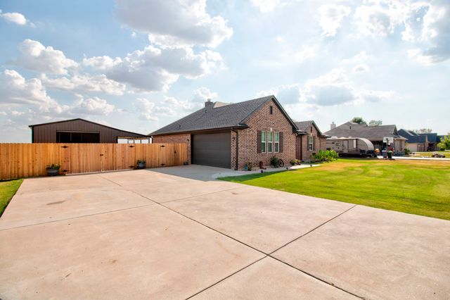 612 Fawn Trail, Tioga, TX 76271