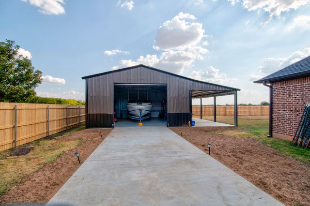 612 Fawn Trail, Tioga, TX 76271