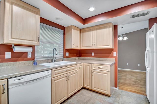 706 SWEETBRIAR DRIVE, Oldsmar, FL 34677