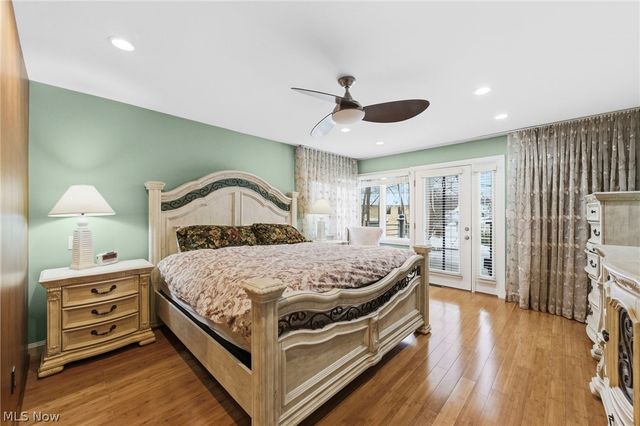 3889 Beechmont Oval, Orange, OH 44122