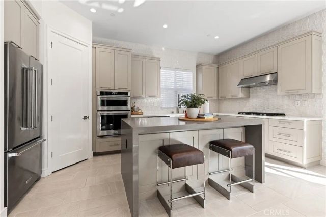 117 Petunia, Irvine, CA 92618