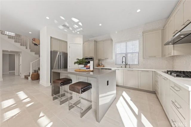 117 Petunia, Irvine, CA 92618