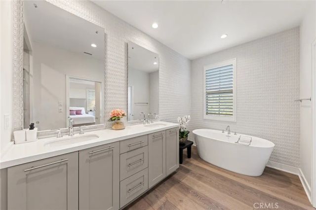 117 Petunia, Irvine, CA 92618