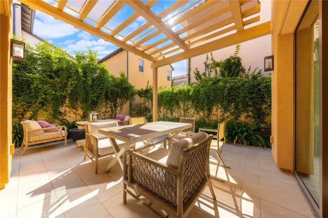 117 Petunia, Irvine, CA 92618