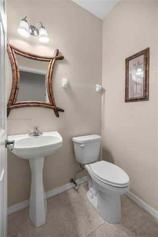231 NE 28th Avenue 103, Ocala, FL 34470
