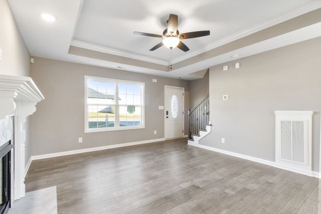 1292 Mourning Cloak Dr, Clarksville, TN 37043