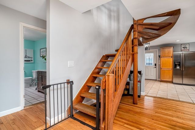 11 Winter Ave, Marlborough, MA 01752