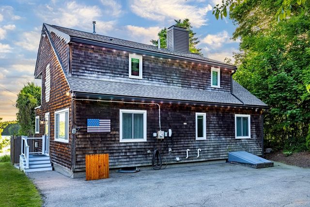11 Winter Ave, Marlborough, MA 01752