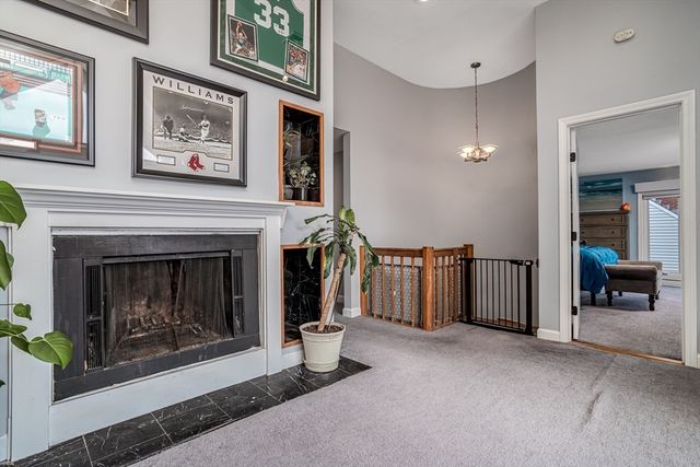 11 Winter Ave, Marlborough, MA 01752
