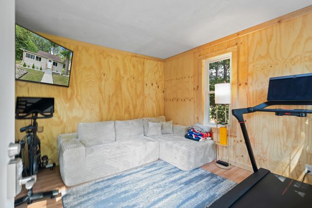 800 Lake Street, Twin Lakes, WI 53181