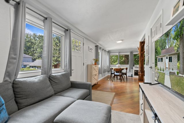 800 Lake Street, Twin Lakes, WI 53181