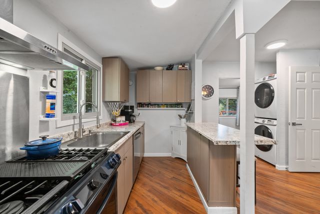 800 Lake Street, Twin Lakes, WI 53181