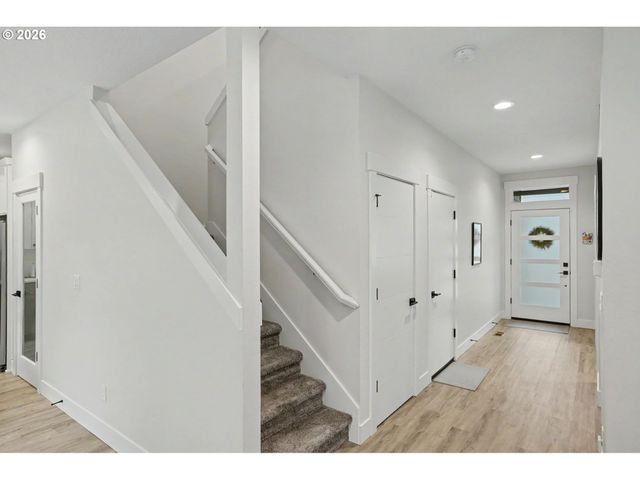 5539 CROSSLER MEADOW Loop, Salem, OR 97306