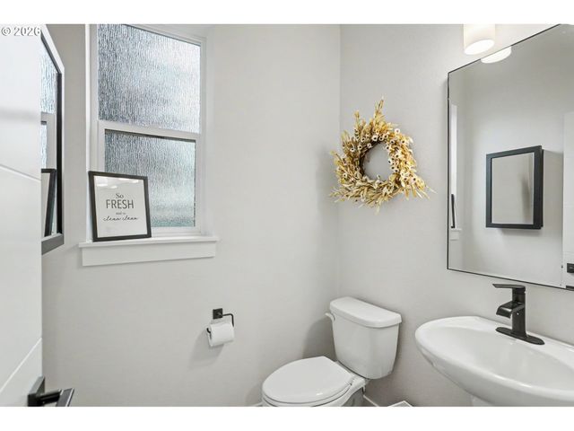 5539 CROSSLER MEADOW Loop, Salem, OR 97306