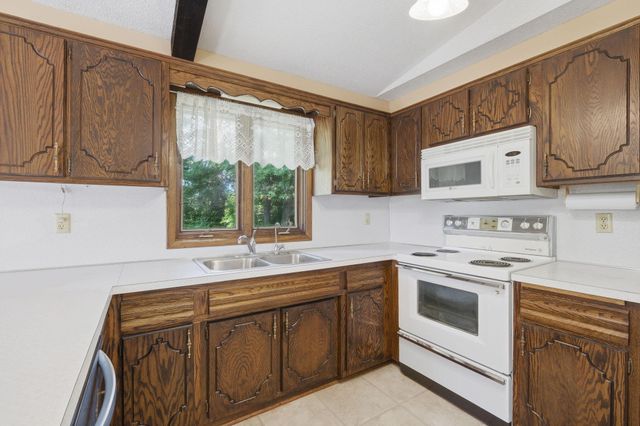 13143 293rd Avenue, Princeton, MN 55371