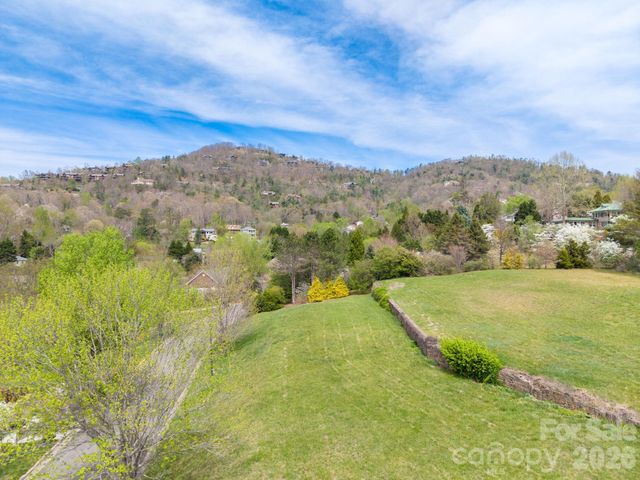 99999 Pine Acre Boulevard 3 & 4, Asheville, NC 28804