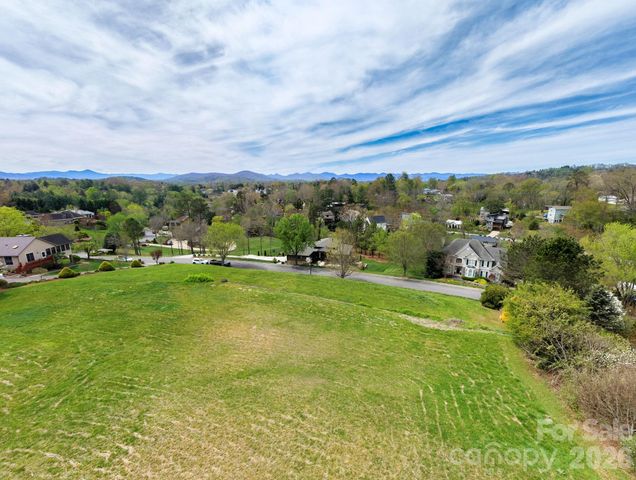 99999 Pine Acre Boulevard 3 & 4, Asheville, NC 28804