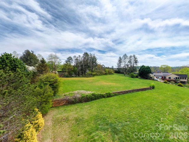 99999 Pine Acre Boulevard 3 & 4, Asheville, NC 28804