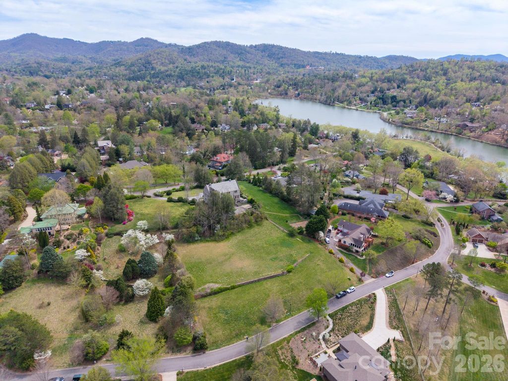 99999 Pine Acre Boulevard 3 & 4, Asheville, NC 28804