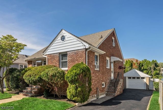 76 Coney Rd, Little Falls Twp., NJ 07424