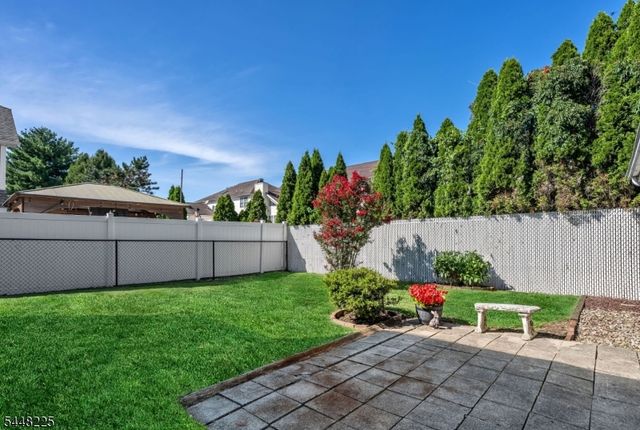 76 Coney Rd, Little Falls Twp., NJ 07424