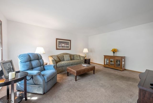 76 Coney Rd, Little Falls Twp., NJ 07424
