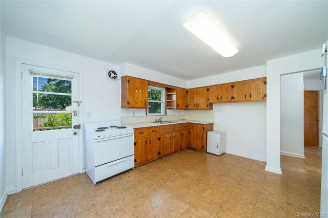191 Hildreth Place, Yonkers, NY 10704
