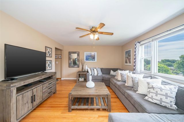 191 Hildreth Place, Yonkers, NY 10704