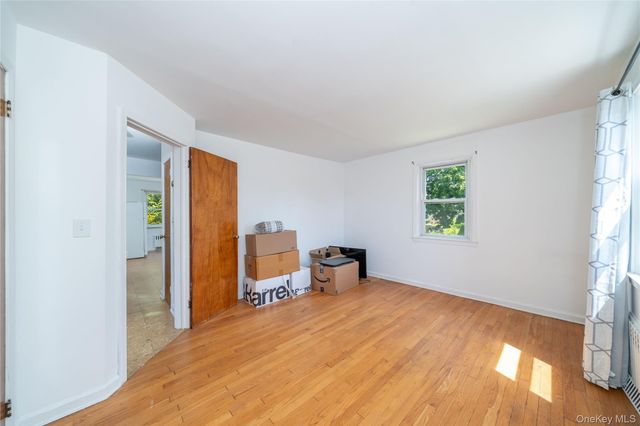 191 Hildreth Place, Yonkers, NY 10704