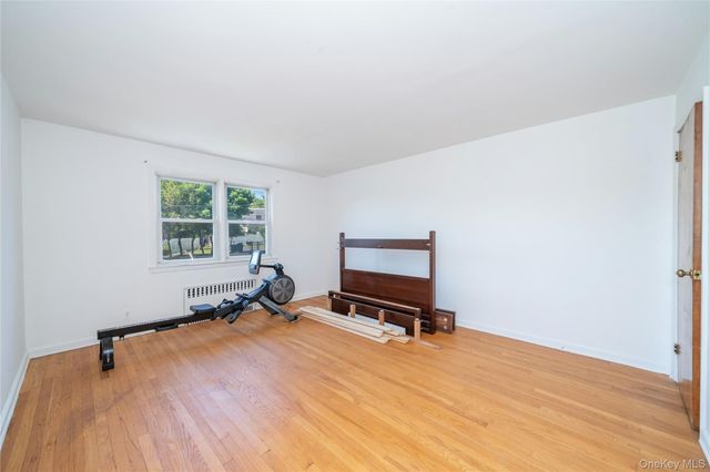191 Hildreth Place, Yonkers, NY 10704