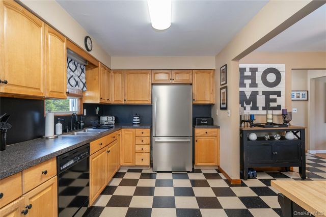 191 Hildreth Place, Yonkers, NY 10704