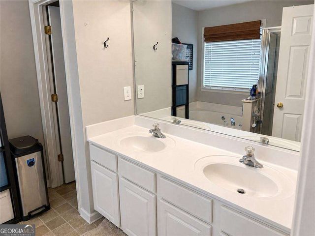 1423 Lady Slipper Court NW, Kennesaw, GA 30152