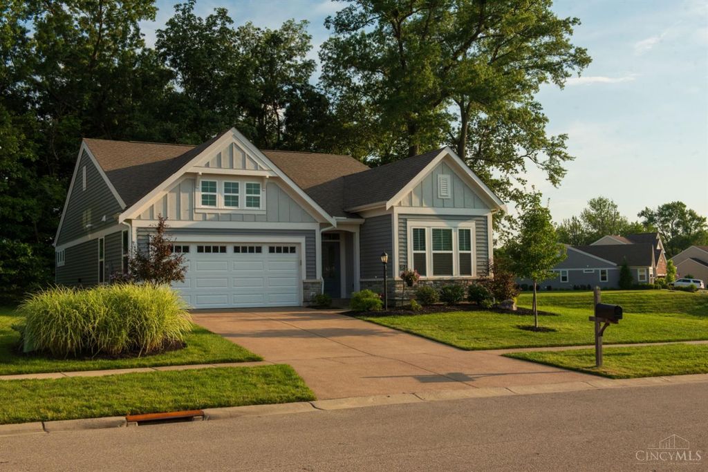 1341 Brookchase Circle, Hamilton Twp, OH 45039