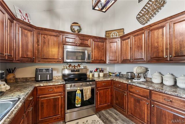 6508 10th, Tuscaloosa, AL 35405